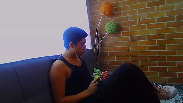 ethann2  online show from 04.01.26