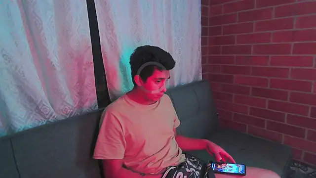 ethann2  online show from 04.03.26