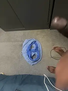 nightpapie2 online show from 04.01.26