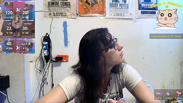 Snapshot of Ellaa_honey chatting on 05.17.26 Ellaa honey online show from 05.17.26