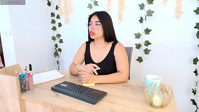Ariana castillo02 online show from 05.05.26