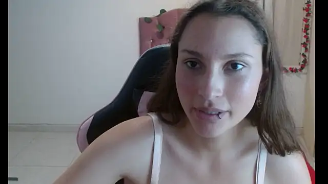 Snapshot of scarlet1609 chatting on 04.29.26 scarlet1609 online show from 04.29.26