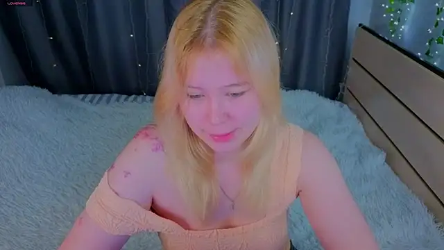 unburnedgirl online show from 06.22.26