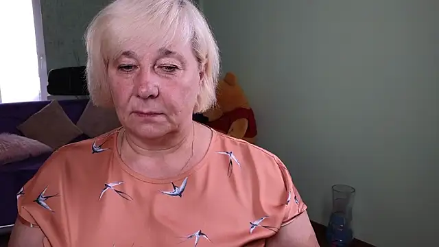 Milane Milky online show from 05.26.26