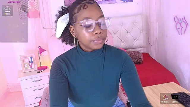 emily smith18 online show from 04.24.26