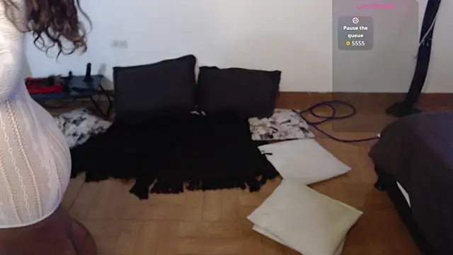 FreyaRouge online show from 06.06.26