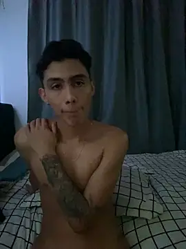 Snapshot of jmaxter chatting on 04.05.26 jmaxter online show from 04.05.26