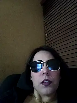 Aurora Luz001 online show from 04.01.26