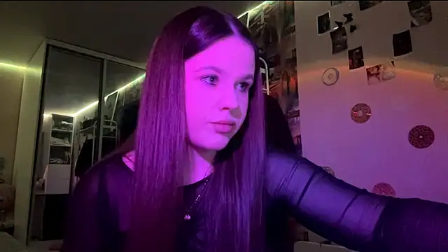 FordedCrier online show from 04.08.26