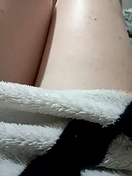 Snapshot of bela_casadinhaa chatting on 04.13.26 bela casadinhaa online show from 04.13.26