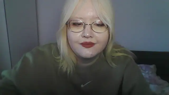 Elayne Sweet online show from 05.15.26
