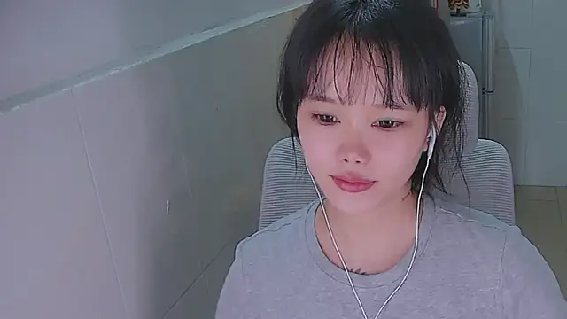 Snapshot of Alva_xi chatting on 04.10.26 Alva xi online show from 04.10.26