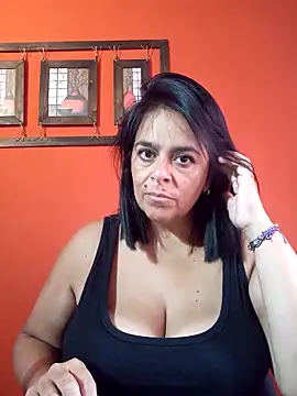 lucianamorocha online show from 04.08.26