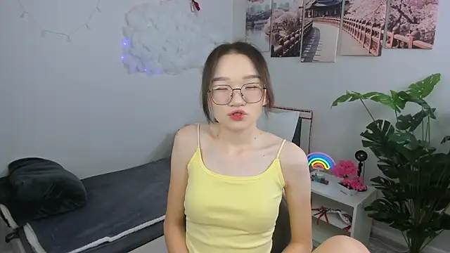 syuri sun online show from 06.20.26
