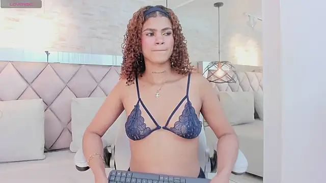 saray parker  online show from 04.08.26