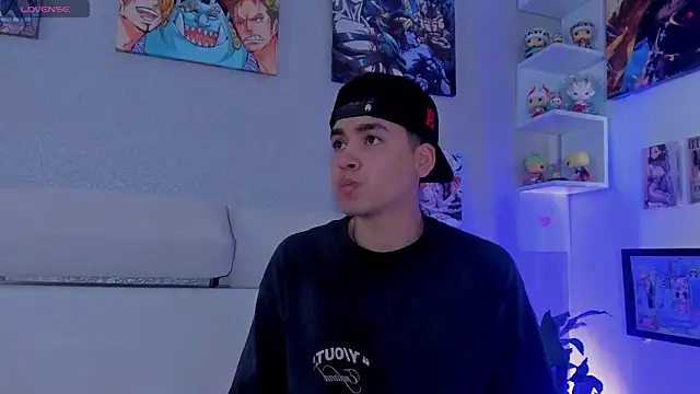 Snapshot of strong_rock69 chatting on 04.16.26 strong rock69 online show from 04.16.26