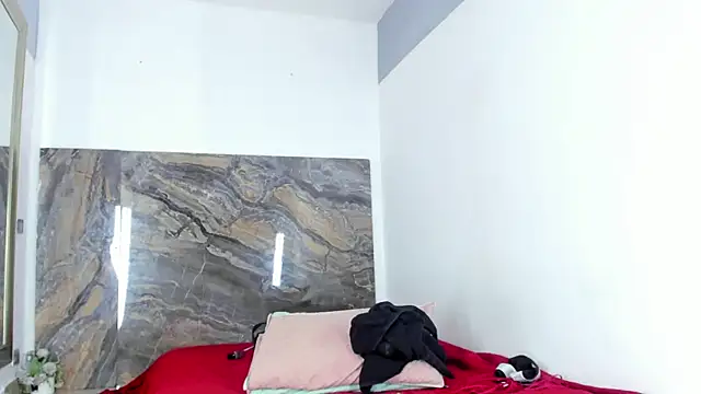 Aria skye online show from 04.18.26