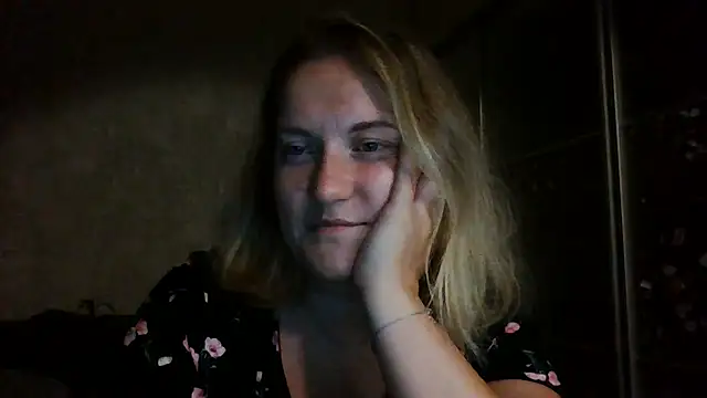 TinaKittyX online show from 08.07.26