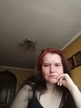 Snapshot of VeronikaLogan chatting on 06.04.26 VeronikaLogan online show from 06.04.26