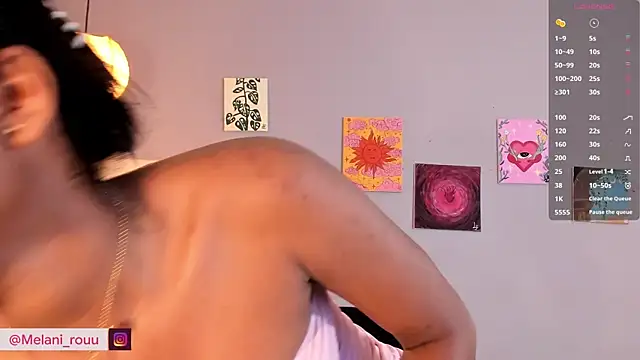 Snapshot of Melaniaa_Roussee chatting on 05.21.26 Melaniaa Roussee online show from 05.21.26