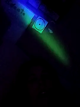 Snapshot of Aurora-Luz chatting on 04.07.26 Aurora-Luz online show from 04.07.26