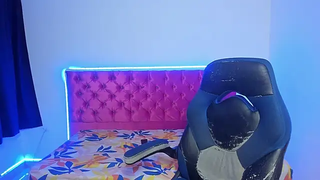 val andBry online show from 04.13.26