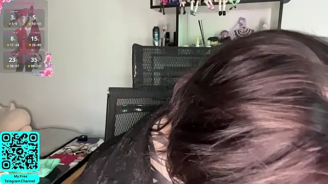 MadalynNosel online show from 07.05.26