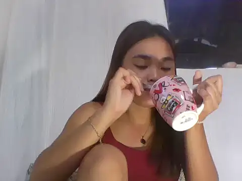 AsianPinay18 online show from 06.15.26