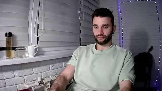 DaddySlava online show from 04.21.26