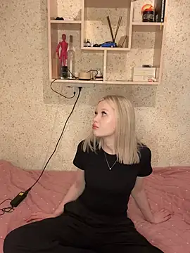 Velunari  online show from 04.08.26