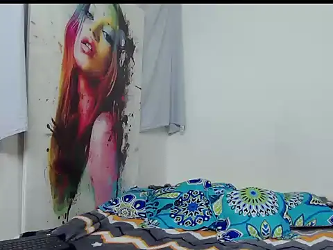 Snapshot of ZoeThorner chatting on 04.15.26 ZoeThorner online show from 04.15.26