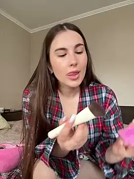 Lindasix online show from 05.20.26