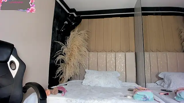 LexiAdamss online show from 06.18.26