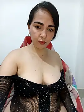 Emily Divi69 online show from 05.02.26