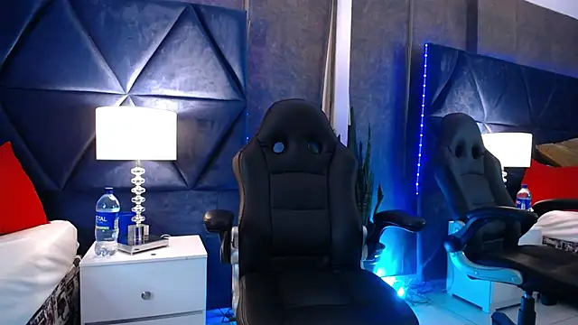 SiriusNoir online show from 04.08.26