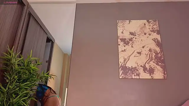 AlisonRose  online show from 06.11.26