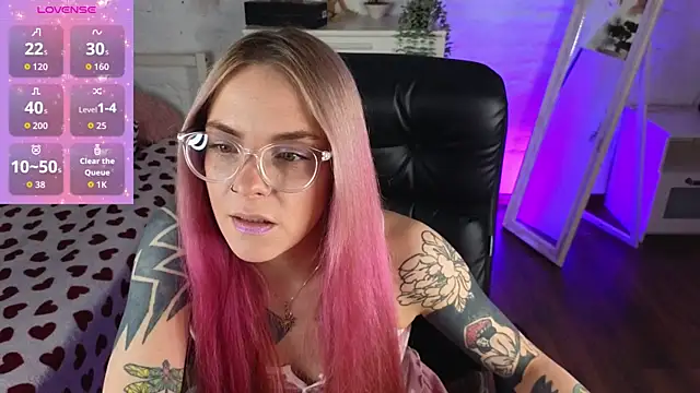 Snapshot of TerryMorris chatting on 04.02.26 TerryMorris online show from 04.02.26