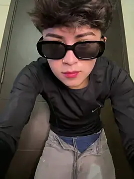 Baby face8 online show from 05.14.26