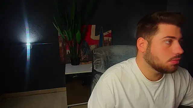 Snapshot of DaxGreer chatting on 04.30.26 DaxGreer online show from 04.30.26