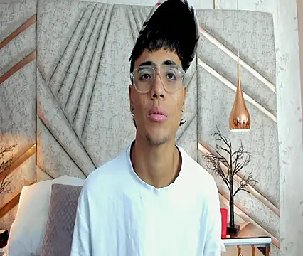 DannTaylor online show from 04.07.26