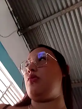 naughty girl hot  online show from 05.04.26