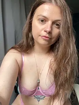 Snapshot of luskydream chatting on 04.09.26 luskydream online show from 04.09.26