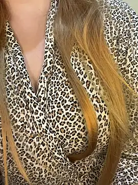 QueenDeema7 online show from 04.26.26