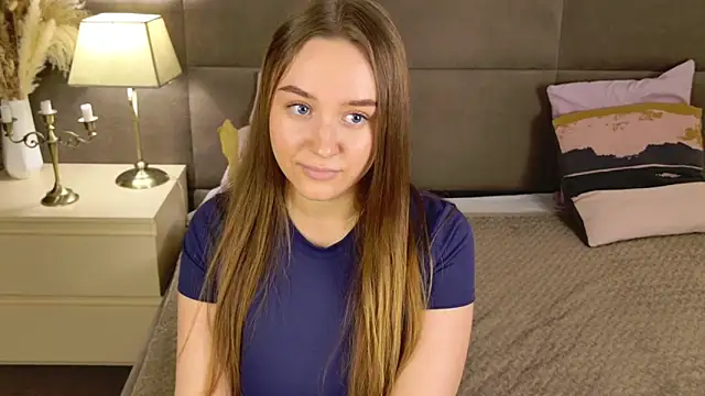 flora glow online show from 04.06.26