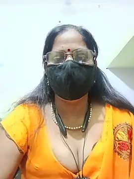 Snapshot of SEEMA_012 chatting on 05.31.26 SEEMA 012 online show from 05.31.26