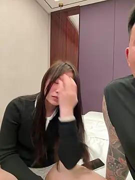 L7D8521 online show from 04.09.26