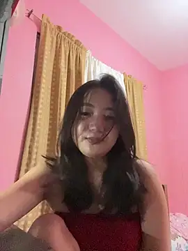 Snapshot of onlykays_ chatting on 04.17.26 onlykays online show from 04.17.26