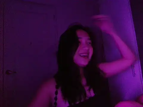 Snapshot of onlykays_ chatting on 05.24.26 onlykays online show from 05.24.26