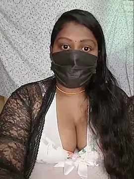Romantic Woman online show from 05.20.26