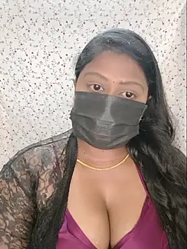 Romantic Woman online show from 05.25.26